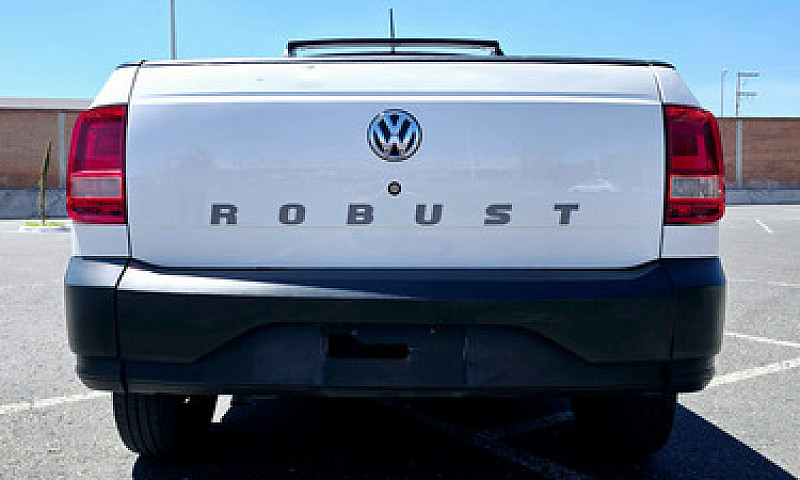Volkswagen Saveiro 1...