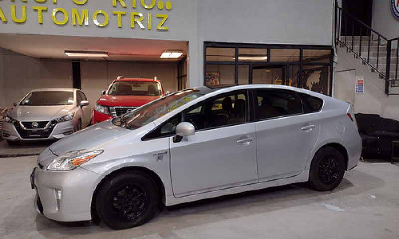 Toyota Prius 2015...