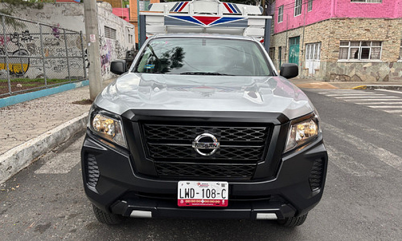 Nissan Np300 2.5 Cha...