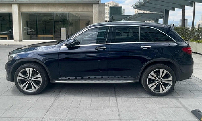 Mercedes-Benz Clase ...