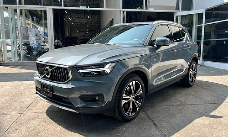 Volvo Xc40 2022...