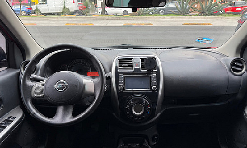 Nissan March 1.6 Sr ...