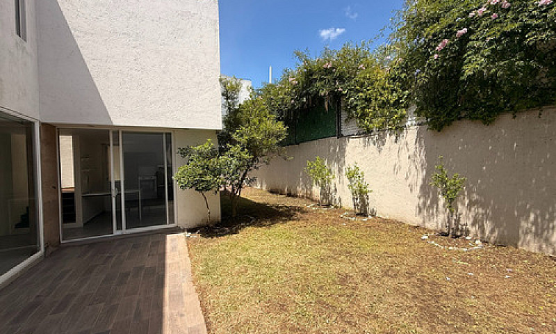 Casa En Venta Fracci...
