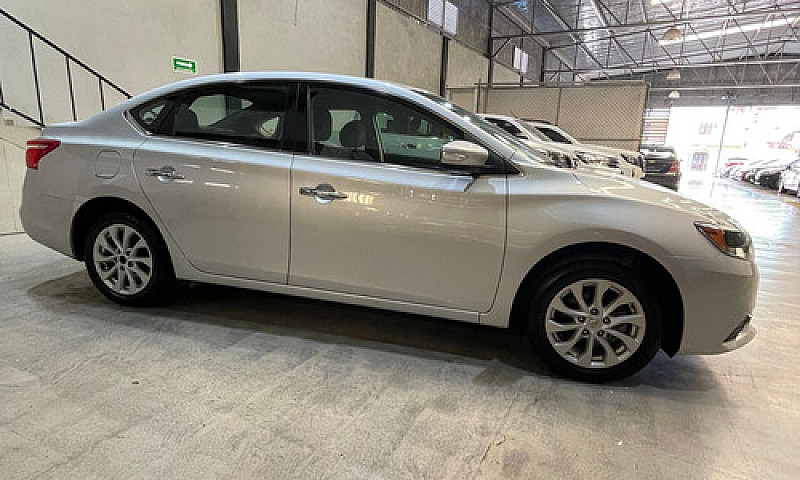 Nissan Sentra 2018 1...