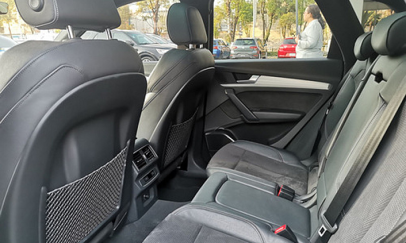 Audi Q5 2019 2.0 L4 ...