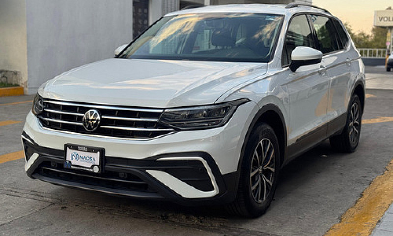 Volkswagen Tiguan 1....