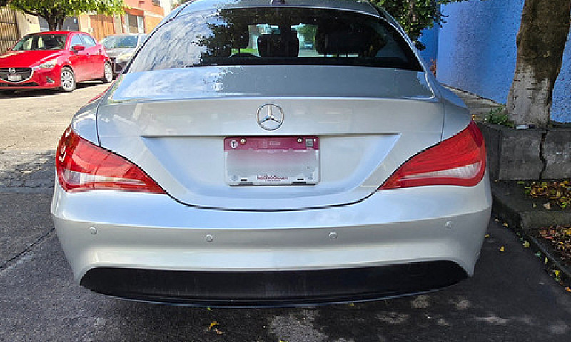 Mercedes-Benz Clase ...