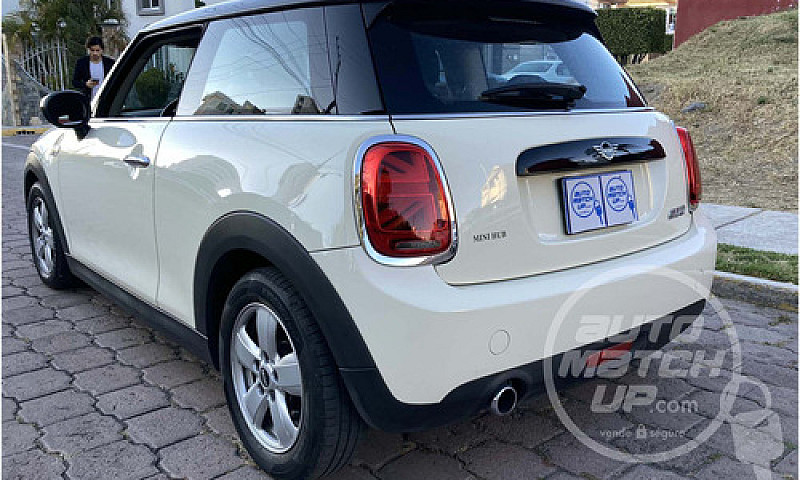 Mini Cooper 1.5 Salt...