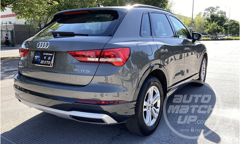 Audi Q3 2022...