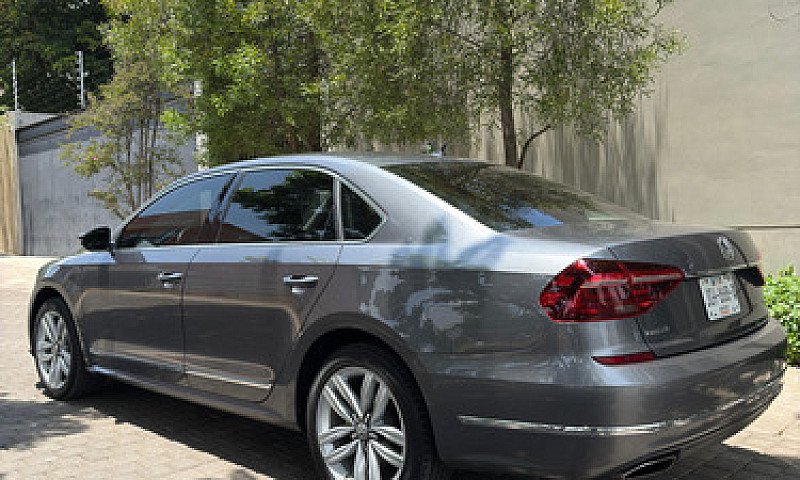 Volkswagen Passat 3....