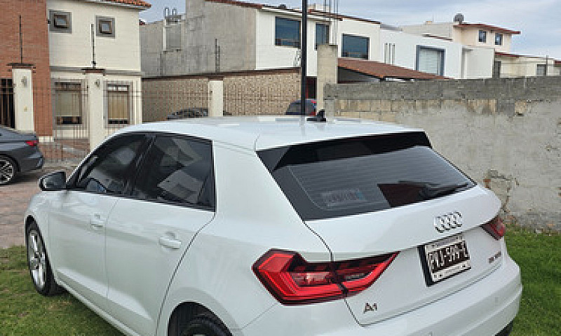 Audi A1 Sportback 1....