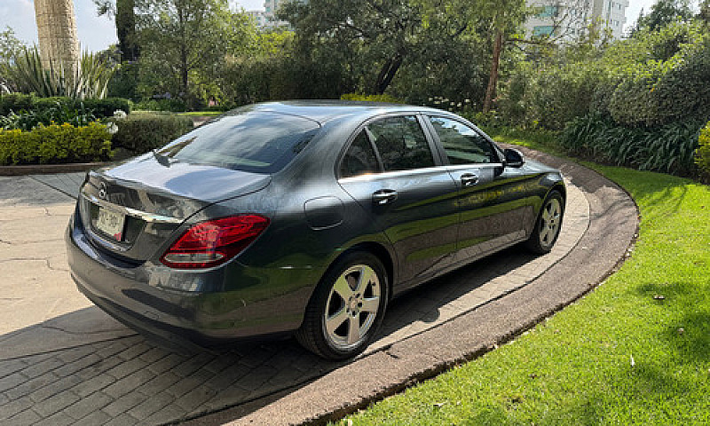 Mercedes-Benz Clase ...