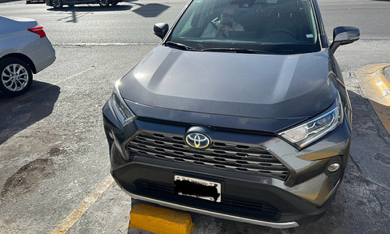 Toyota Rav4 2.5 Limi...