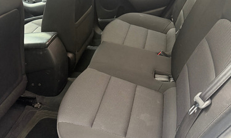 Kia Forte 2.0 Lx Mt...