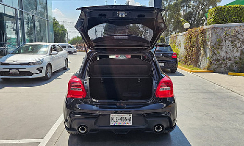 Suzuki Swift 2024...