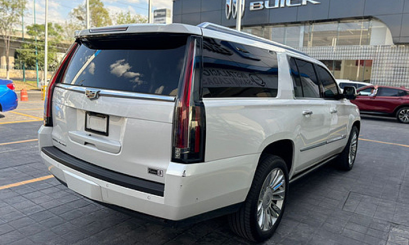 Cadillac Escalade Es...