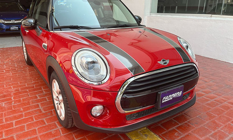 Mini Cooper 2018 1.5...