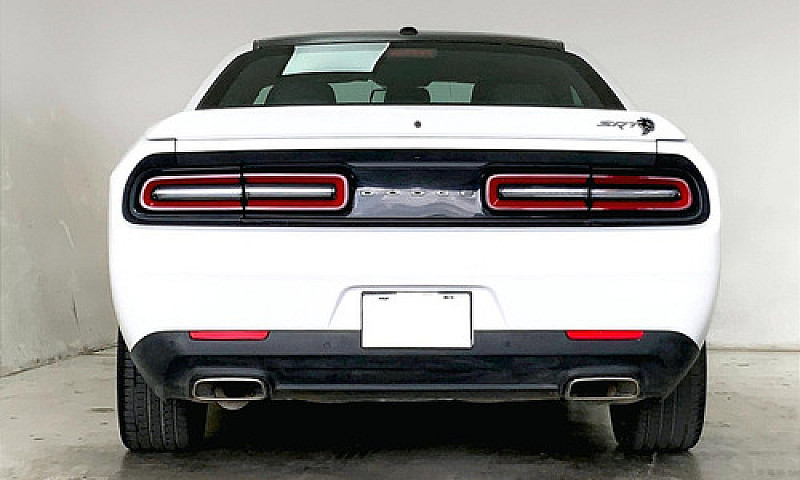 Dodge Challenger 201...