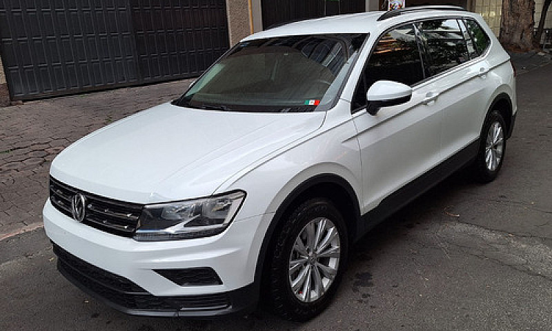 Volkswagen Tiguan 1....