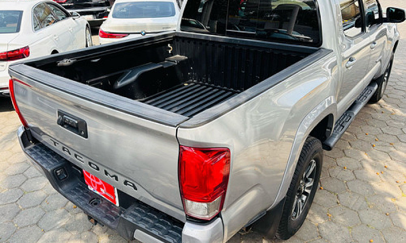 Toyota Tacoma 2017...