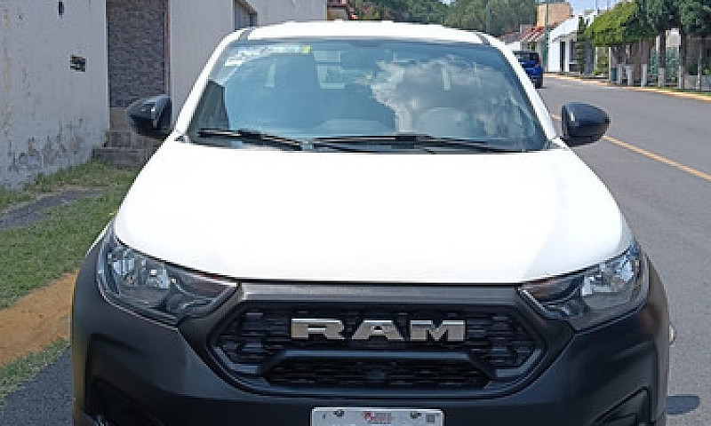 Ram 700  2024 Doble ...