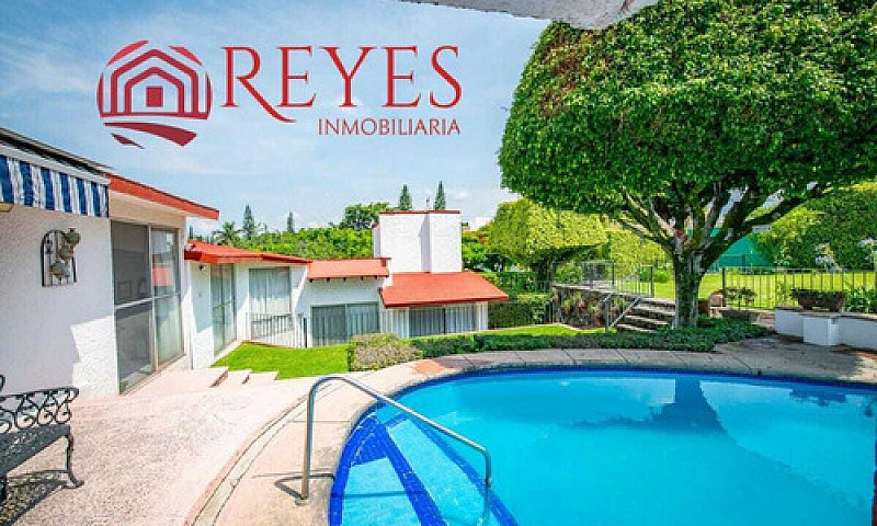 Casa En Venta En Lom...