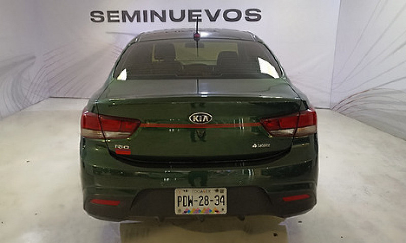 Kia  Kia Rio Sedan  ...