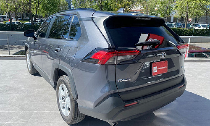 Toyota  Rav4  2021...