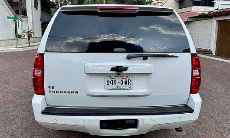 Chevrolet Suburban G...