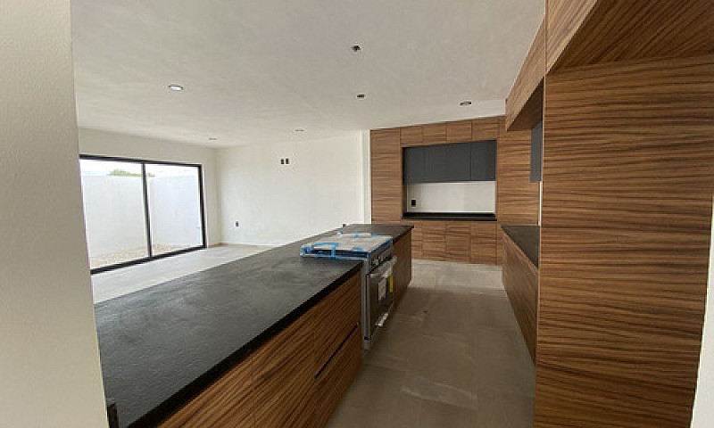 Casa En Venta  Bio G...