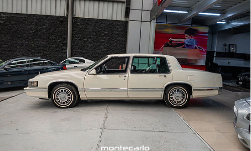 Cadillac Deville 199...