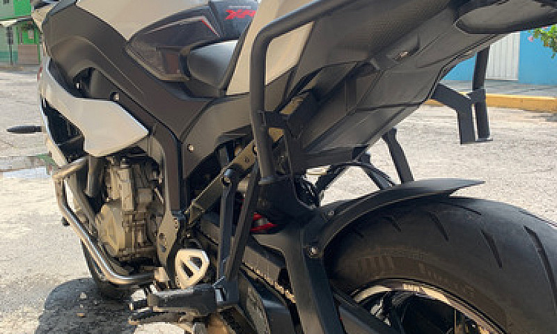 Bmw S 1000 Xr...