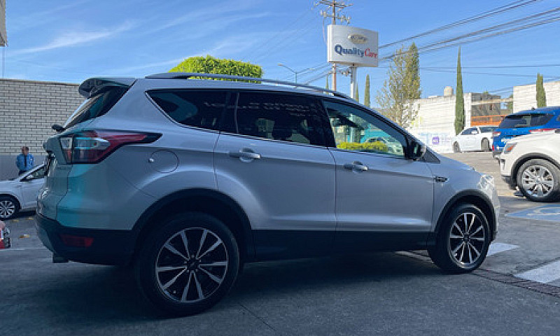 Ford Escape 2019...