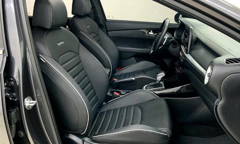 Kia Forte 2022...