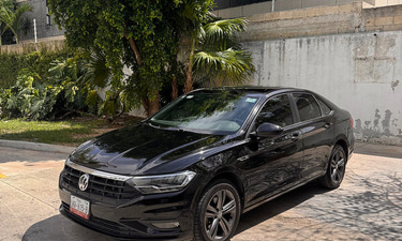 Volkswagen Jetta 1.4...