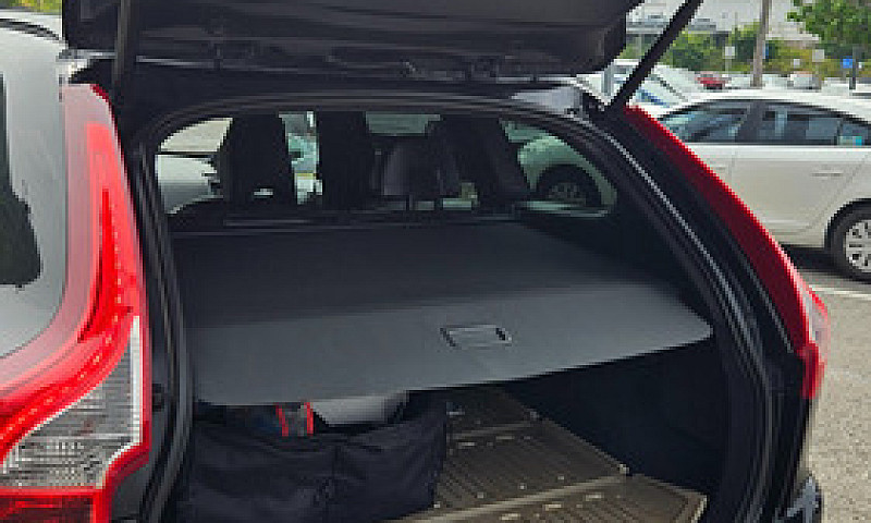 Volvo Xc60 2.0 T6 R-...