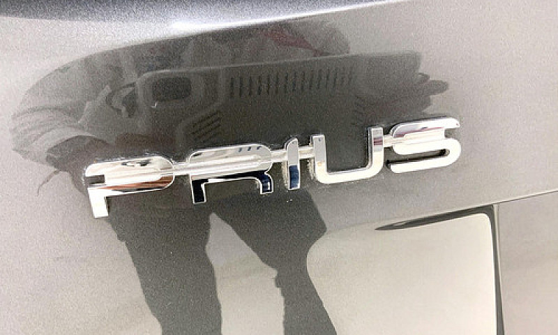 Toyota Prius 2017...