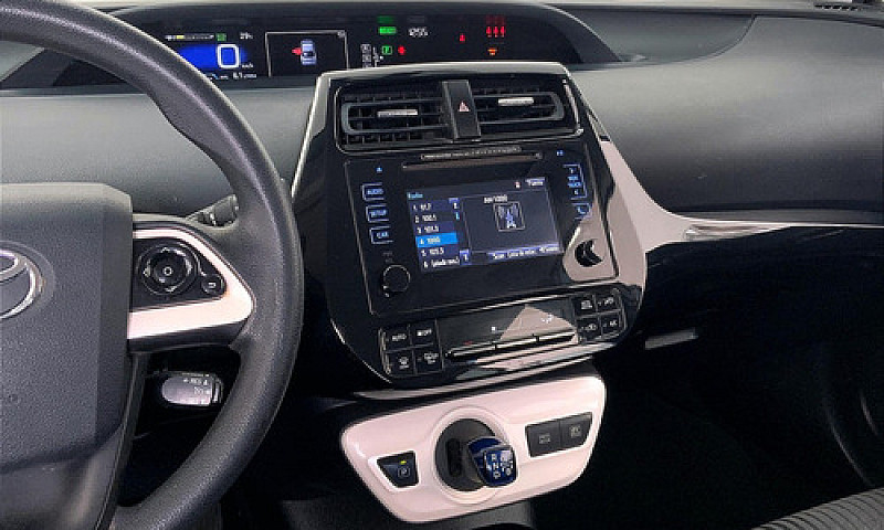 Toyota Prius 2017...