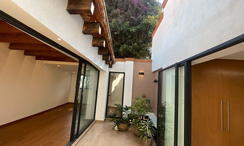Casa En Venta Zona S...