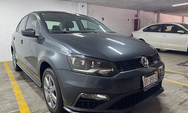 Volkswagen Vento 1.6...