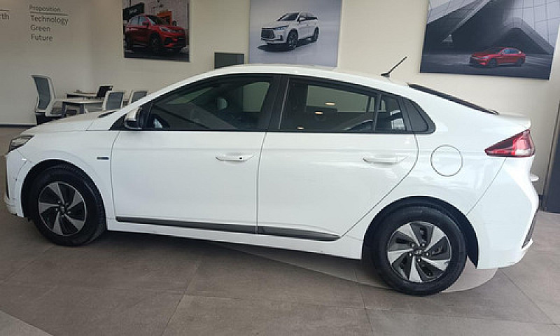 Hyundai Ioniq 2019...
