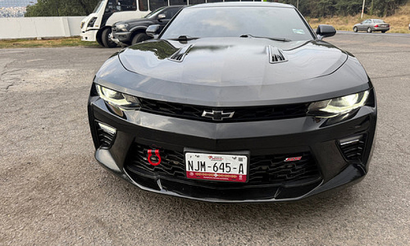 Chevrolet Camaro 6.2...