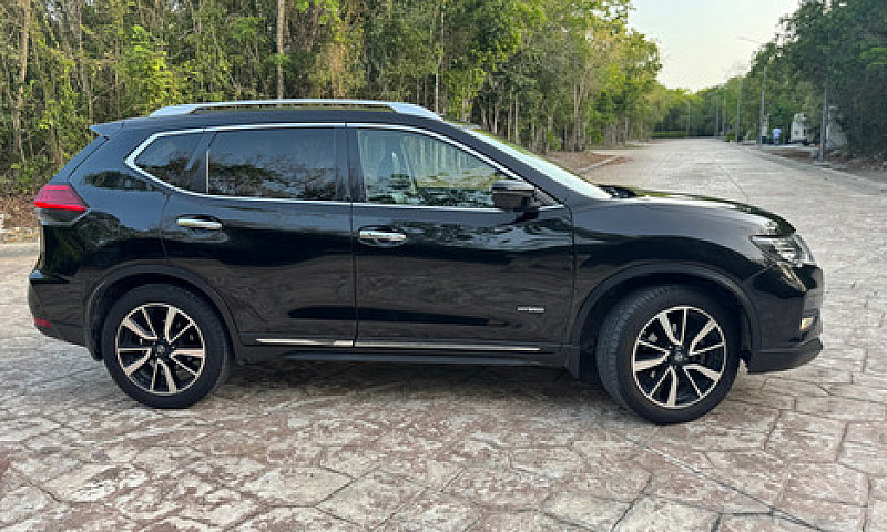 Nissan X-Trail 2.0 E...