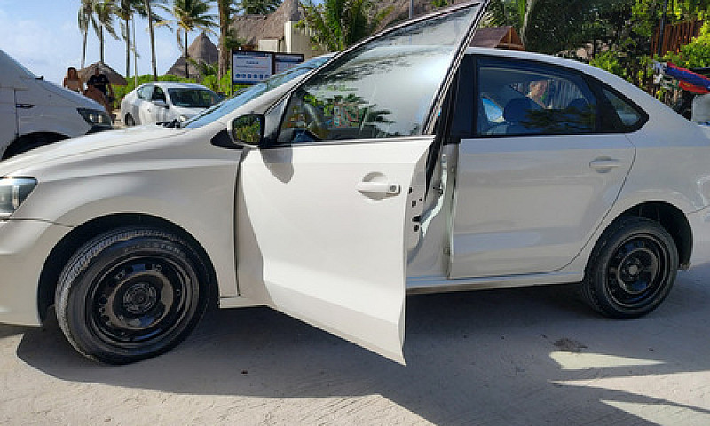 Volkswagen Vento 1.6...