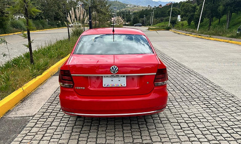 Volkswagen Vento 1.6...