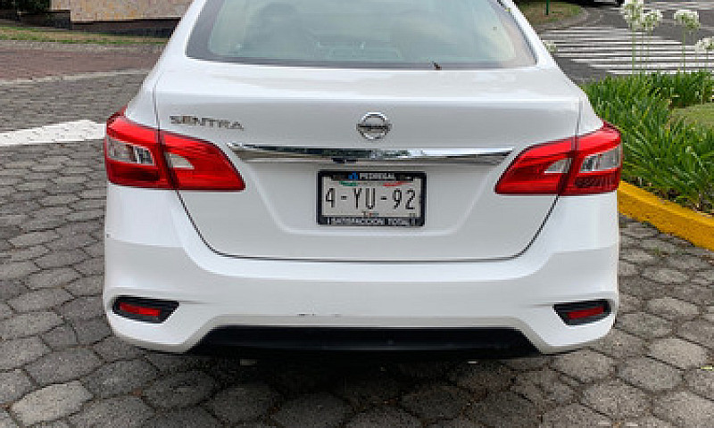 Nissan Sentra 1.8 Se...
