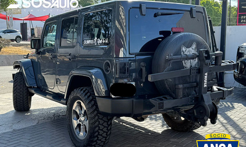 Jeep Wrangler 3.7 Un...