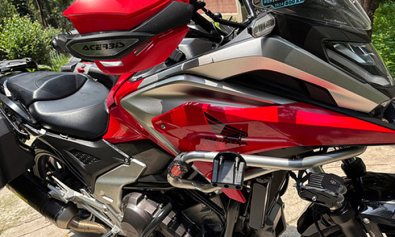 Honda Nc750Xd Roja E...
