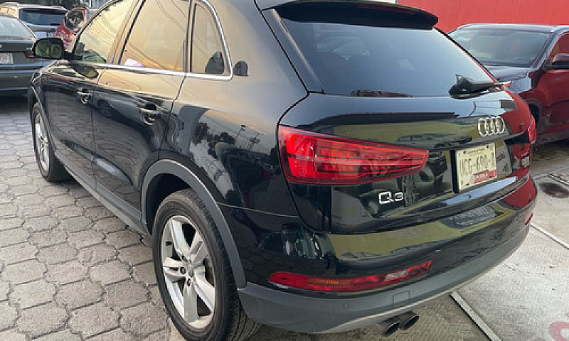 Audi Q3 2016...