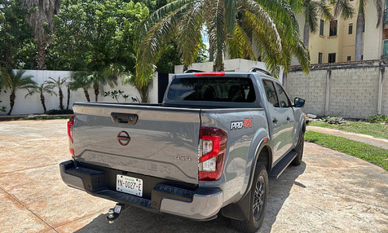Nissan Frontier 2.5 ...